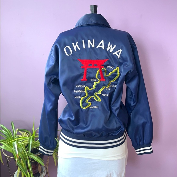 Navy blue bomber jacket with japanes Okinawa embroidery on back - Picture 1 of 4